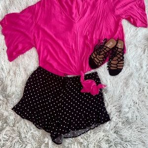 Polka dot shorts with ruffle hem